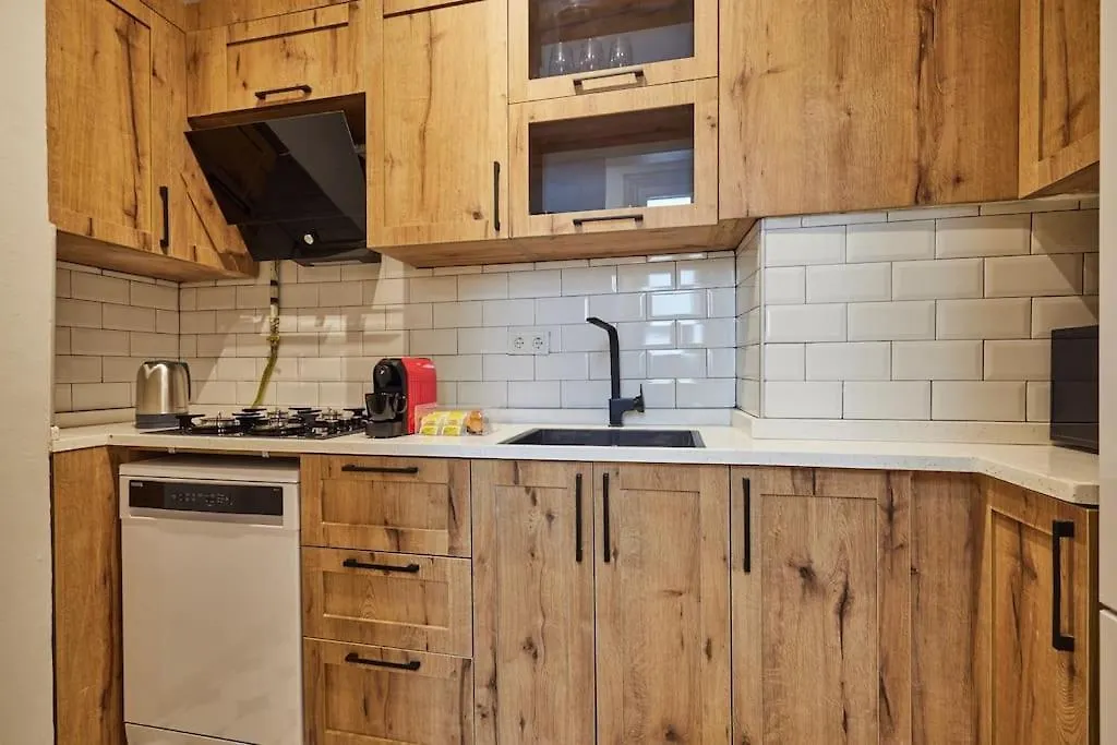 Fabulous 2Br 3Ac 2 Min To Metro - Baysungur D4 Apartment Istanbul